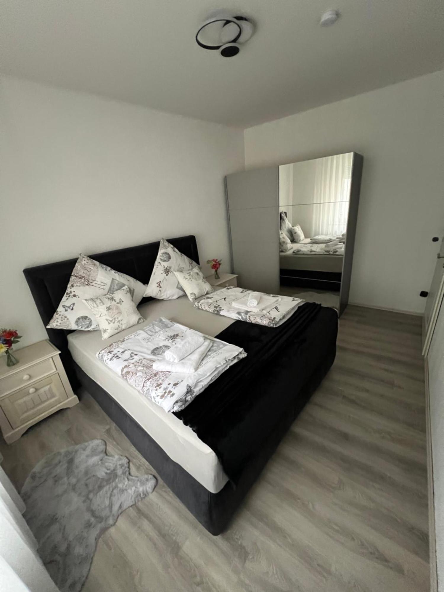 Apartment 1 In Duisburg-Mitte, Altstadt Dış mekan fotoğraf